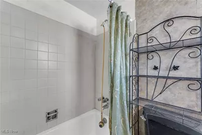 381 Boston Mills, Hudson, OH 44236 - Photo 24