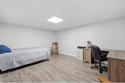 8525 Broxton Court, Westfield Center, OH 44251 - Photo 32