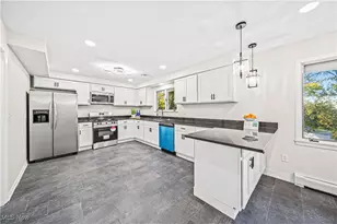 30529 Ridge Rd, Wickliffe, OH 44092 - Photo 12