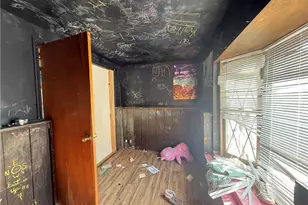 215 Isabelle St, Brilliant, OH 43913 - Photo 8