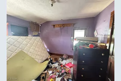 215 Isabelle Street, Brilliant, OH 43913 - Photo 2