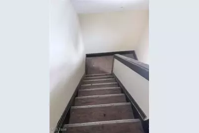 628 Bellevue Avenue, Akron, OH 44307 - Photo 6