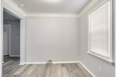 9809 Way Avenue, Loveland, OH 44105 - Photo 8