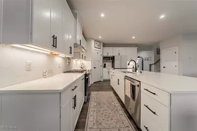 6162 James Drive, Lorain, OH 44053 - Photo 14