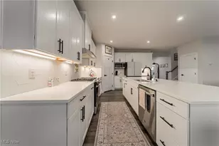 6162 James Dr, Lorain, OH 44053 - Photo 14