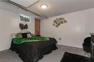 518 E 305th St, Willowick, OH 44095 - Photo 26