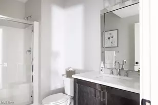 3711 Braemar Dr, Grandview Heights, OH 44147 - Photo 38