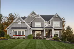 3711 Braemar Dr, Grandview Heights, OH 44147 - Photo 1