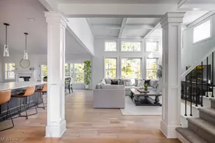 3711 Braemar Dr, Grandview Heights, OH 44147 - Photo 4