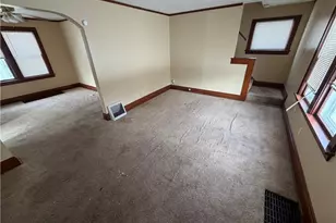 783 Leonard St, Akron, OH 44307 - Photo 2