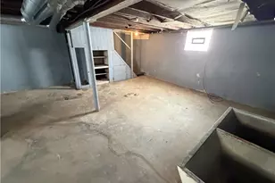 783 Leonard St, Akron, OH 44307 - Photo 32