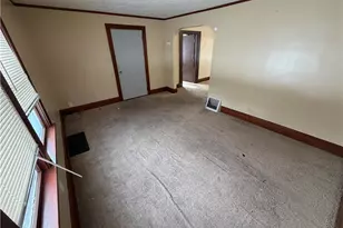 783 Leonard St, Akron, OH 44307 - Photo 14