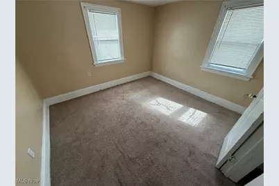 783 Leonard Street, Akron, OH 44307 - Photo 20
