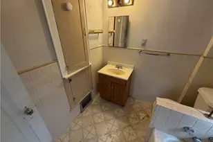 783 Leonard St, Akron, OH 44307 - Photo 22