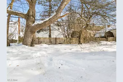 687 Crestview Avenue, Akron, OH 44320 - Photo 30