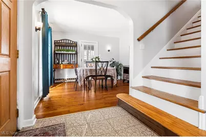 687 Crestview Avenue, Akron, OH 44320 - Photo 8