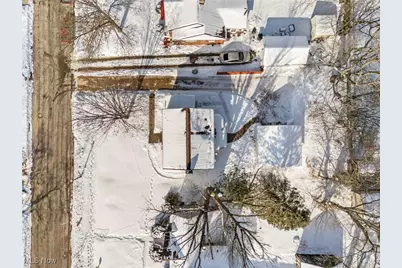 687 Crestview Avenue, Akron, OH 44320 - Photo 32