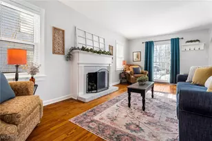 687 Crestview Ave, Akron, OH 44320 - Photo 10