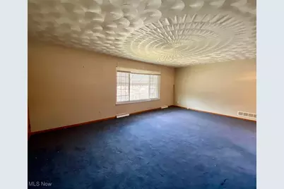 1859 Cromwell Drive #1859, Akron, OH 44313 - Photo 2