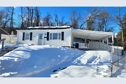 236 Harvard Avenue, Steubenville, OH 43952 - Photo 2