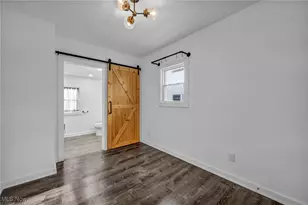 2204 Bunts Rd, Oakwood, OH 44107 - Photo 12