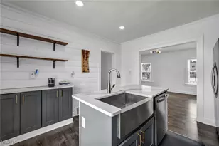 2204 Bunts Rd, Oakwood, OH 44107 - Photo 6