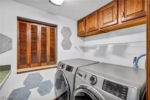 2189 Pinebrook Trail, Cuyahoga Falls, OH 44223 - Photo 42