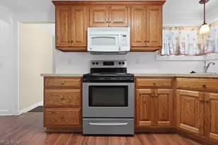 888 Fairfield School Rd, Columbiana, OH 44408 - Photo 6