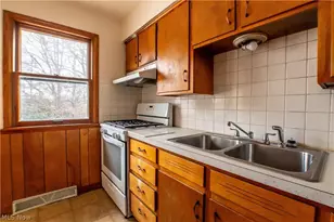 1062-1064 Saxon Ave, Akron, OH 44314 - Photo 12