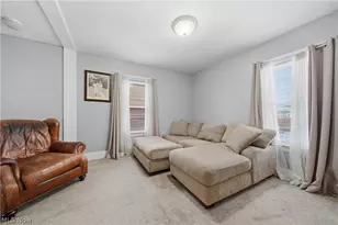 154 Crescent Dr, Akron, OH 44301 - Photo 14