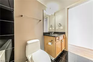 2222 Detroit Ave, Loveland, OH 44113 - Photo 8