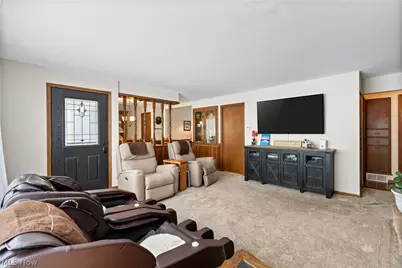 236 Knollwood Drive, Wadsworth, OH 44281 - Photo 6