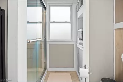 1379 Westlake Avenue, Oakwood, OH 44107 - Photo 38