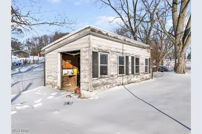 3863 Richville Drive SW, Canton, OH 44706 - Photo 20