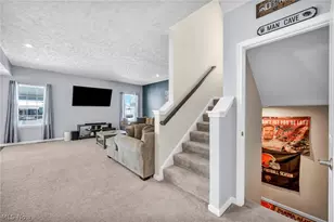 9216 Nash Ln, North Ridgeville, OH 44039 - Photo 18