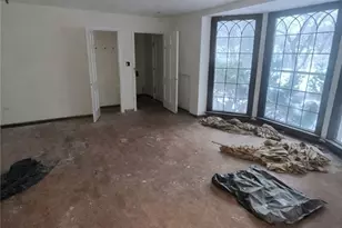 3575 Gridley Rd, Huber Heights, OH 44122 - Photo 12