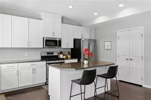 1397 Annette Ct, Oakwood, OH 44107 - Photo 14