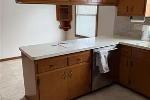 1026 Joy Oval, Green Hills, OH 44131 - Photo 16