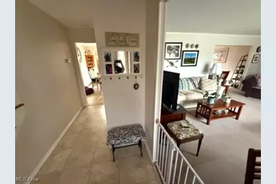 1026 Joy Oval, Green Hills, OH 44131 - Photo 4