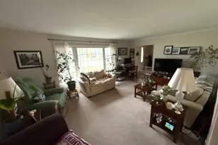 1026 Joy Oval, Green Hills, OH 44131 - Photo 6