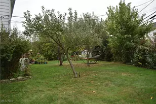 1026 Joy Oval, Green Hills, OH 44131 - Photo 32