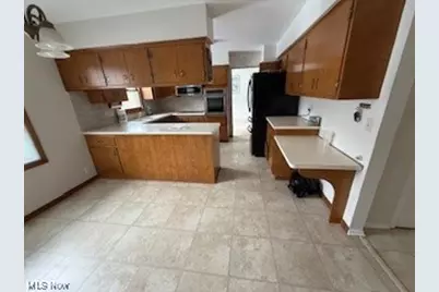 1026 Joy Oval, Green Hills, OH 44131 - Photo 14