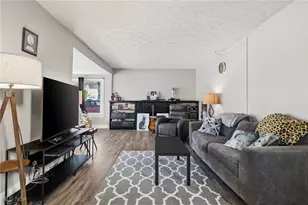 1022 19th St NE, Canton, OH 44714 - Photo 6