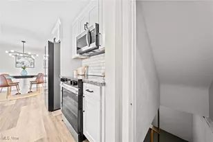 9856 Market Ave N, Hartville, OH 44632 - Photo 26