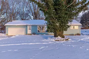 9856 Market Ave N, Hartville, OH 44632 - Photo 46