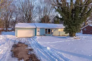 9856 Market Ave N, Hartville, OH 44632 - Photo 2