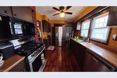 404 Wirth Avenue, Akron, OH 44312 - Photo 2