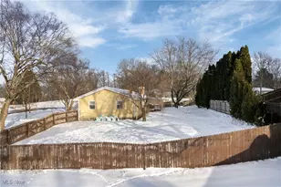 2248 Hivue Dr, Green, OH 44312 - Photo 28