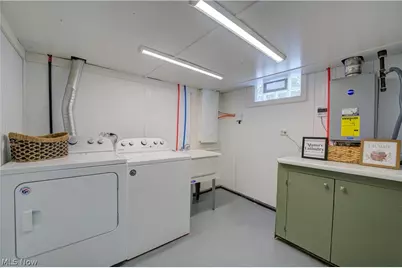 855 Osborn Avenue, Lorain, OH 44052 - Photo 38