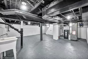 257 E 270th St, Euclid, OH 44132 - Photo 36